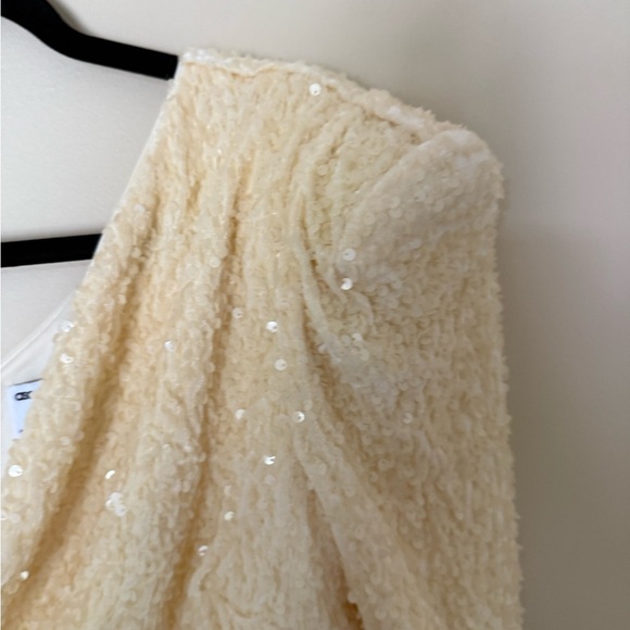 ASOS LUXE one shoulder asymmetric draped mini dress in yellow sequin - Picture 12 of 14